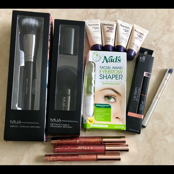 Other - Cosmetic bundle BRAND NEW
